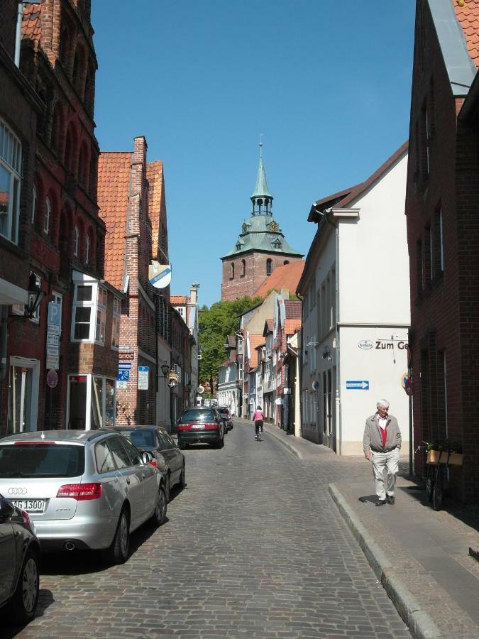 Altstadtglueck - Inklusive Privatparkplatz! Lüneburg Esterno foto